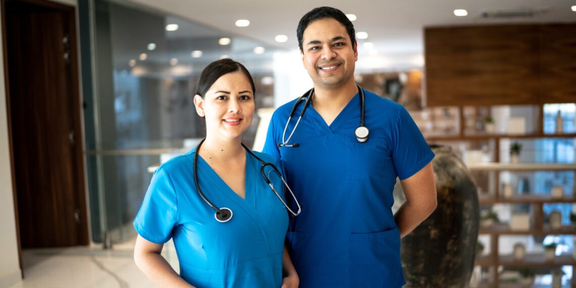 Enfermería en México: alta demanda laboral y el reto de fortalecer la especialización