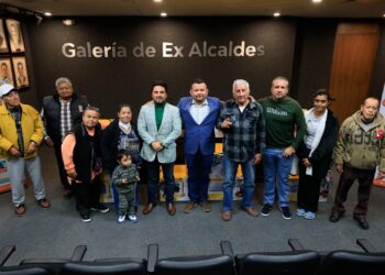 Guadalupe reconoce a contribuyentes cumplidos