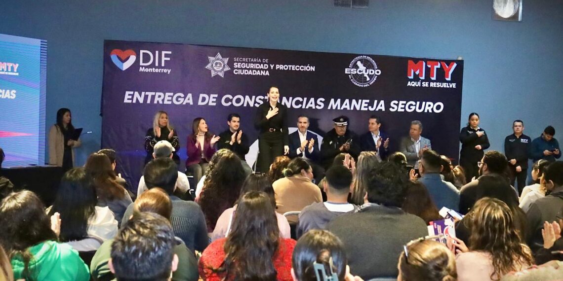 DIF Monterrey beneficia a más de 800 con el programa “Maneja Seguro”