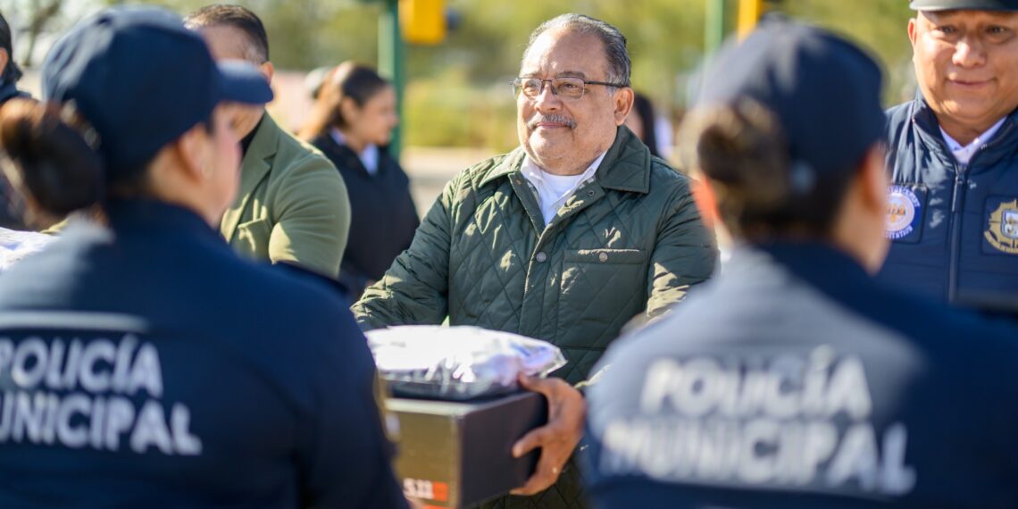 Escobedo refuerza PROXPOL con 30 motocicletas