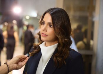 Lorena de la Garza señala ilegalidad en cobros tras veto a Ley de Ingresos 2026