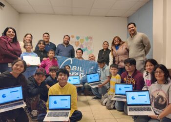 DIF Nuevo León fortalece el aprendizaje digital en el Centro “Mujeres Ilustres”