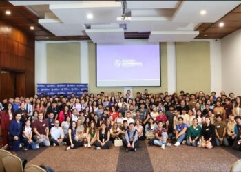 Educación e industria, impulso clave para la movilidad social de jóvenes en Nuevo León