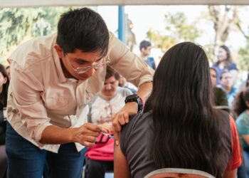 Guadalupe refuerza vacunación para proteger a la población ante el frío