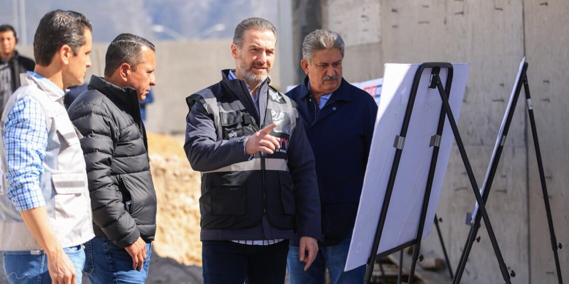 Adrián de la Garza supervisa avance en construcción del C4 Norte