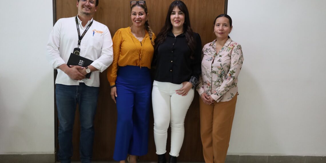 DIF Nuevo León y Central de Autobuses firman convenio por la niñez