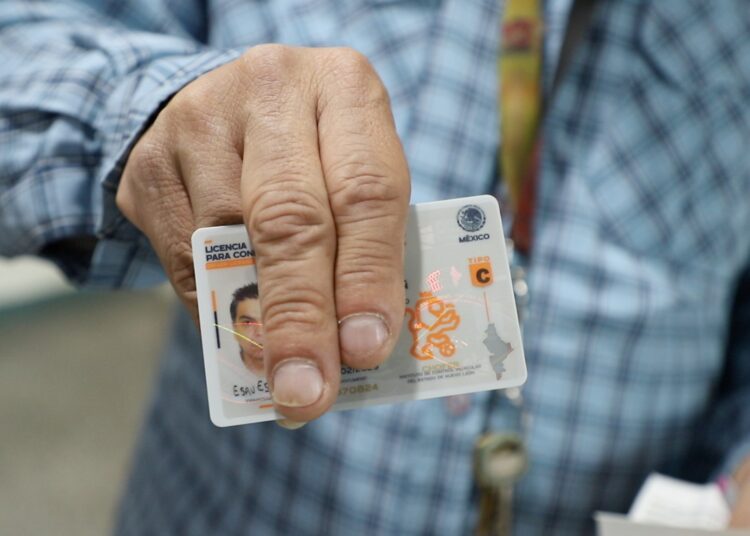 ICV presenta licencia de conducir edición especial rumbo al Mundial 2026