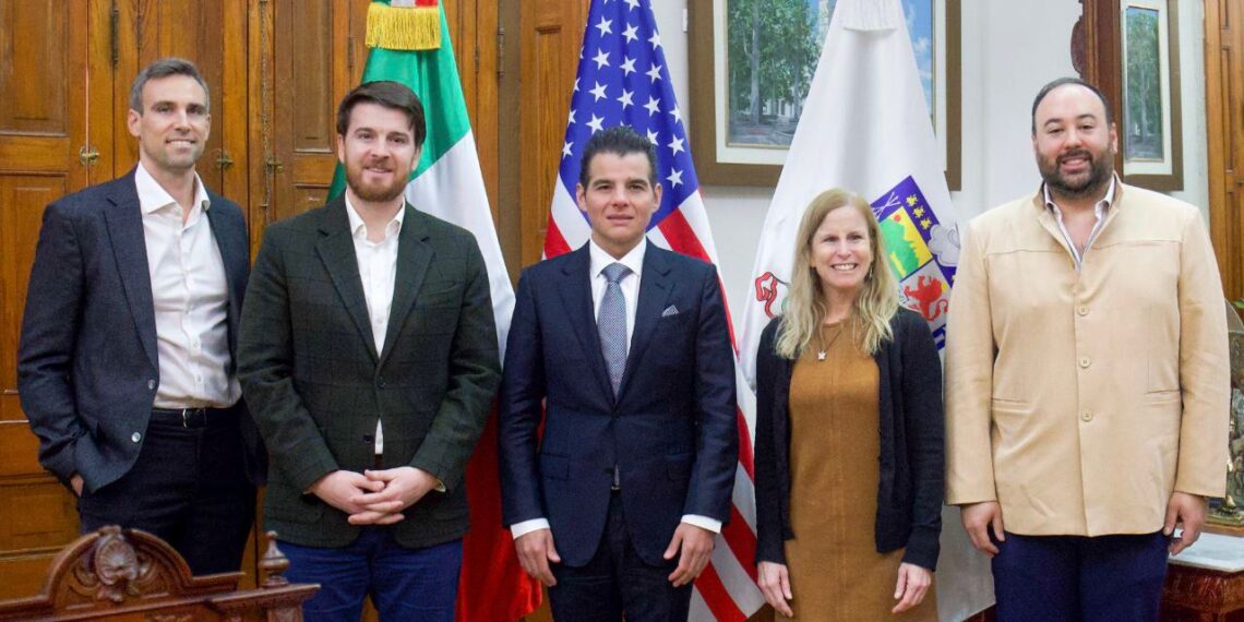Miguel Flores destaca diplomacia para desarrollo de Nuevo León