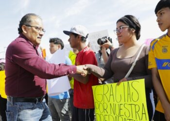 Mijes anuncia nueva prepa en la colonia Alianza Real