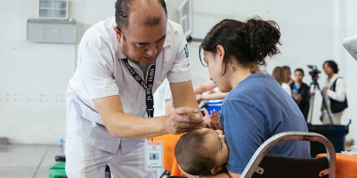 Refuerzan en Guadalupe campaña de vacunación ante aumento de sarampión