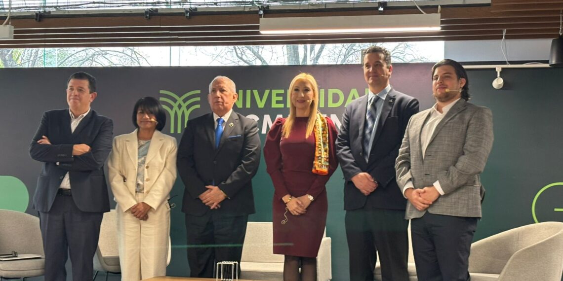 Tecmilenio y TecSalud impulsan nueva generación de enfermería en Nuevo León