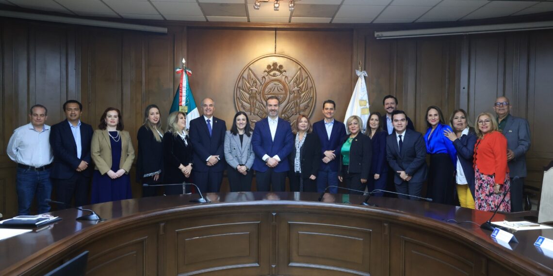 Rinde protesta nuevo Consejo Consultivo Ciudadano de Desarrollo Económico