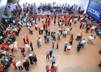 Amor a ritmo de baile en Monterrey