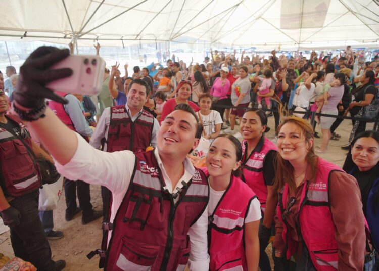 “Macro Mercado de la Gente” beneficia a miles de familias de García