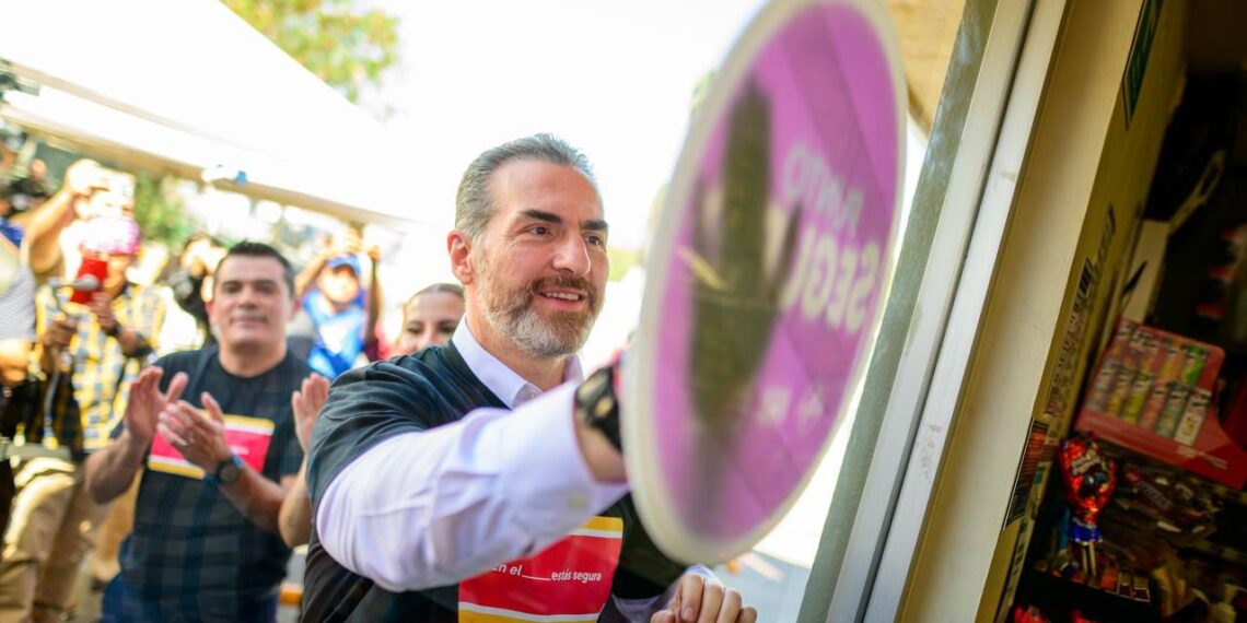 Monterrey incorpora 350 tiendas OXXO como “Puntos Seguros”