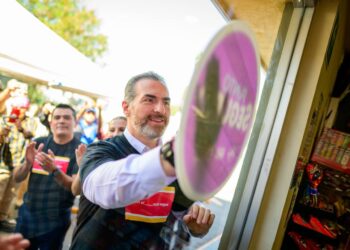 Monterrey incorpora 350 tiendas OXXO como “Puntos Seguros”