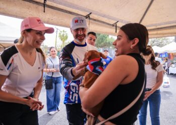 ¡Final feliz en Monterrey! Los 50 perritos del “Chihuatón” ya tienen hogar