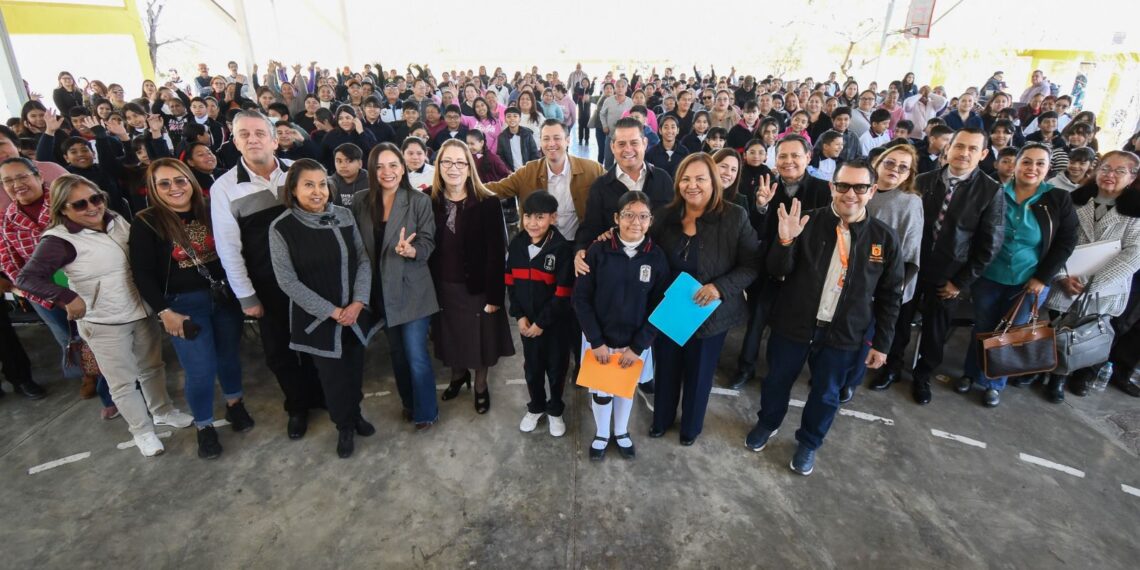 Benefician a más de 6 mil alumnos con tecnología de última generación