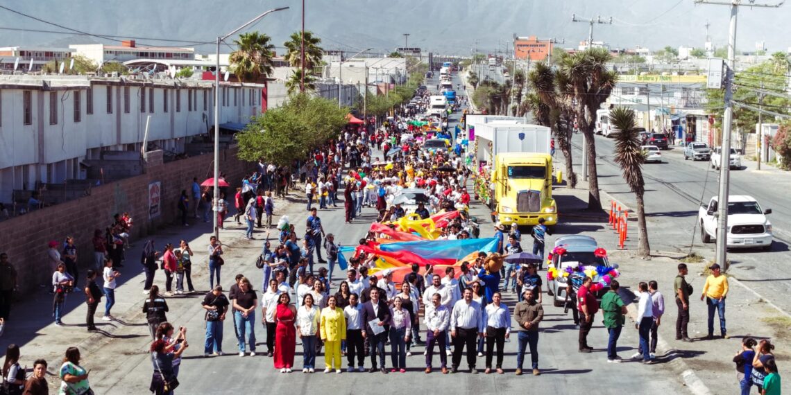 García celebra a lo grande a Benito Juárez y la primavera