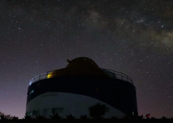 Observatorio UANL une ciencia y cultura durante la “Luna de Sangre”