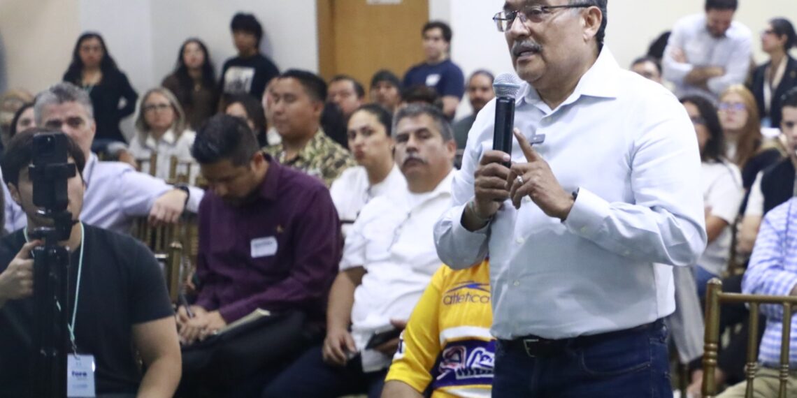 Mijes plantea estrategia integral para destrabar la movilidad metropolitana