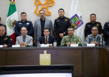 Miguel Flores asegura que no hay riesgo en carril cerrado de Morones Prieto