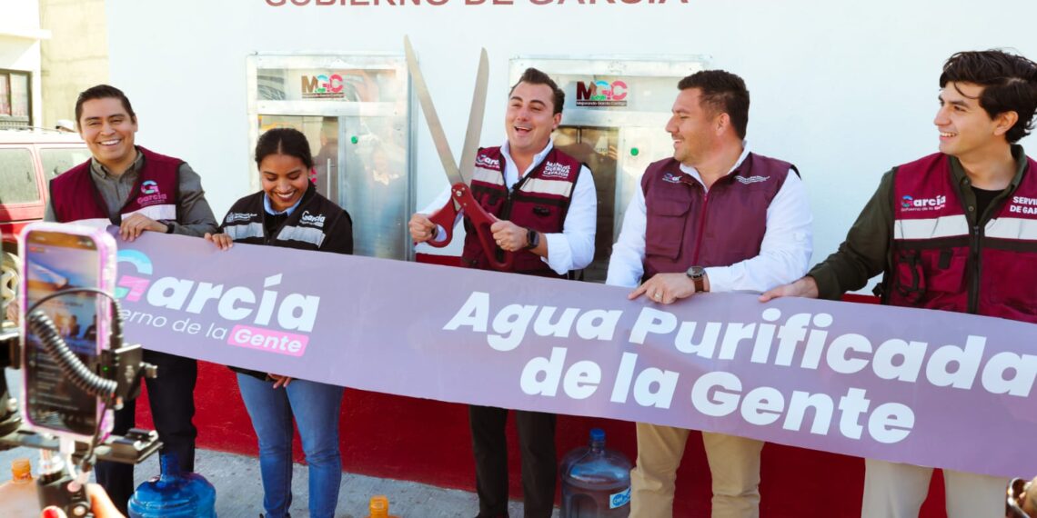 García instala primer punto de agua purificada gratuita en Ampliación Nogales