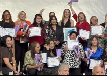 ¡Poderosas y triunfadoras! reconocen a periodistas de Nuevo León