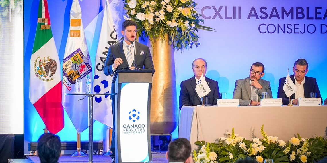 Samuel García propone conectar cámaras privadas al C5 para reforzar la seguridad