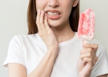 Especialistas de la UANL alertan sobre la sensibilidad dental