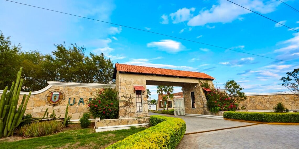 Frontispicio del CIPA busca ser una de las 7 Maravillas de Nuevo León