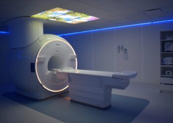 IMSS Nuevo León moderniza unidades médicas con alta tecnología