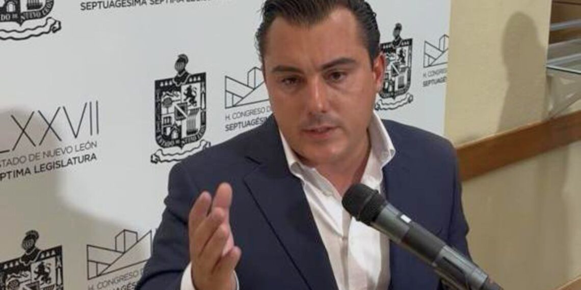 García pone el ejemplo en pavimentación, ahorra 60% del costo con materiales de alta calidad