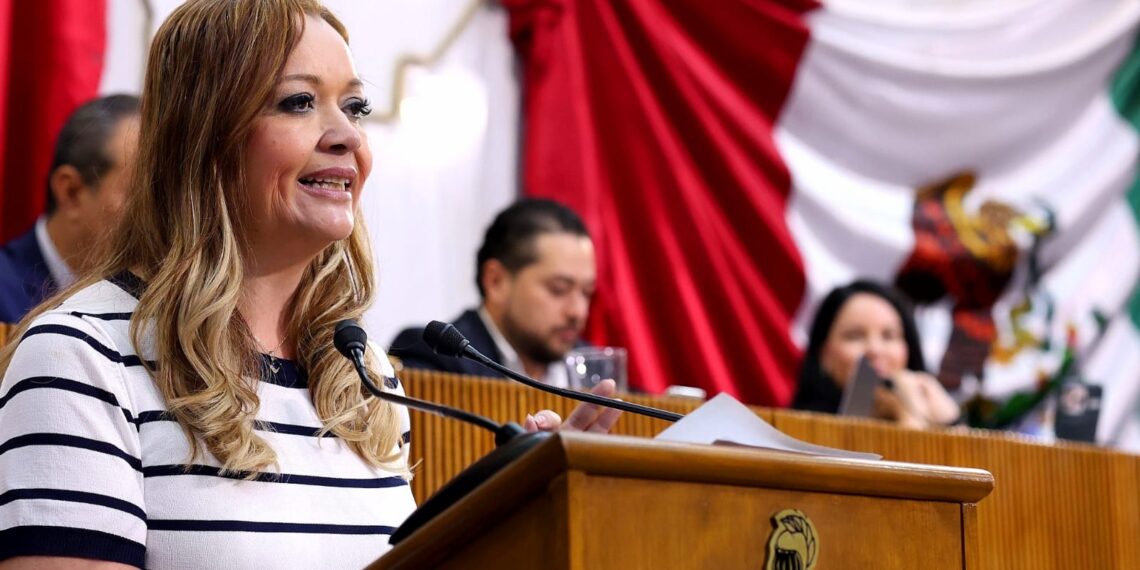 Exigen auditar bacheo en Juárez NL