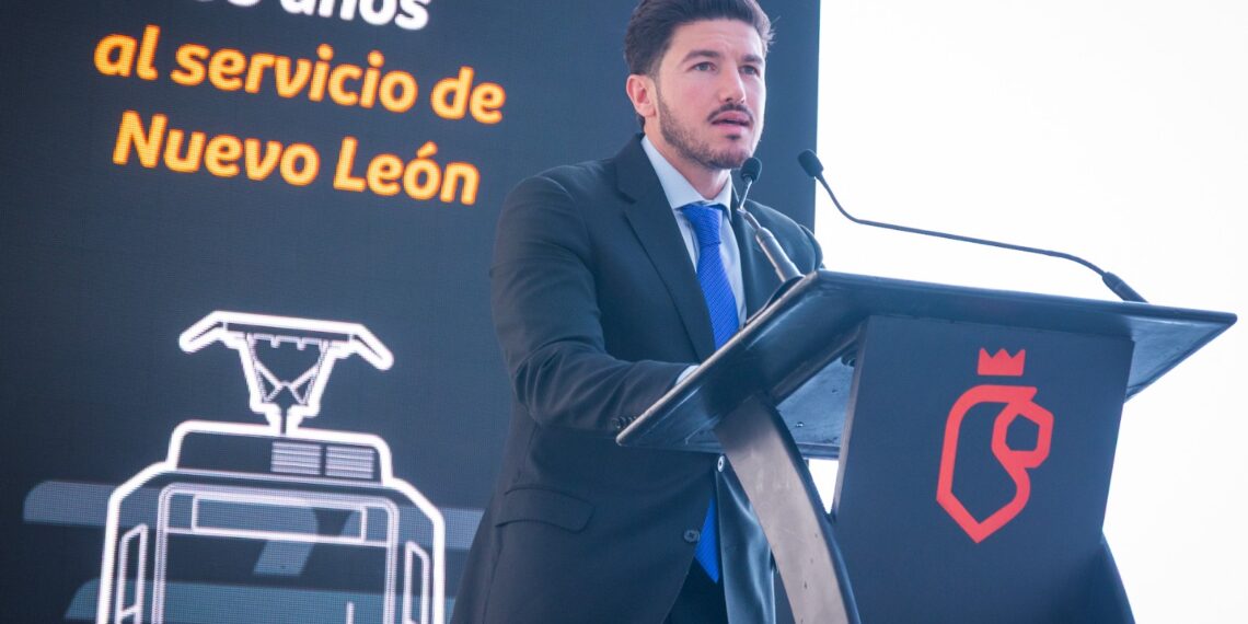 Gobernador realiza primeras pruebas en monorriel para las líneas 6 y 4