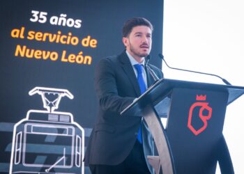 Gobernador realiza primeras pruebas en monorriel para las líneas 6 y 4