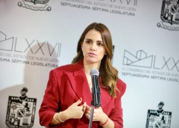 Lorena de la Garza acusa desacato constitucional por falta de tesorero en NL