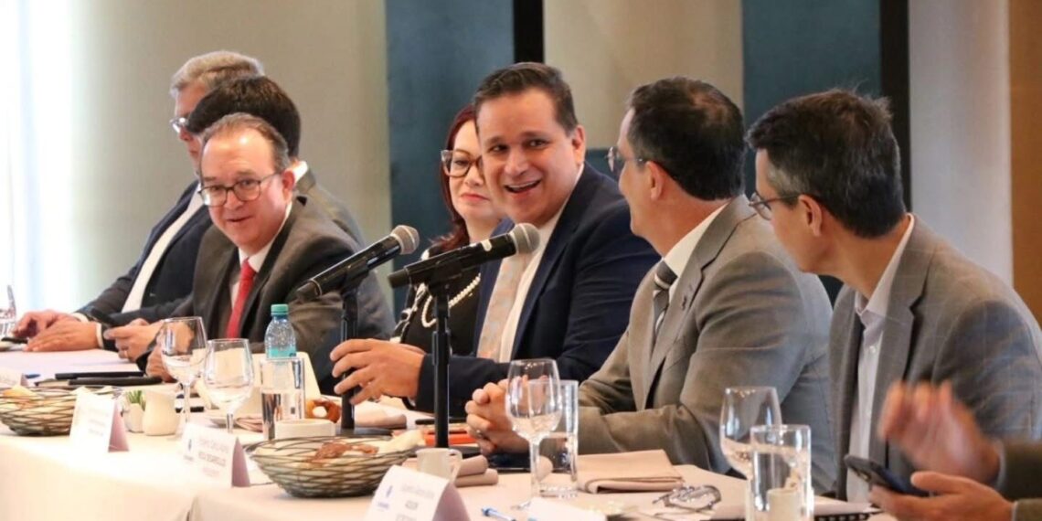 Estado notificará al Congreso renuncia de tesorero y suplencia en Secretaría