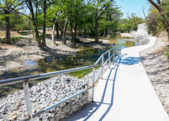 Reconstruyen vitapista del Parque Tolteca y fortalecen conexión con el Río La Silla