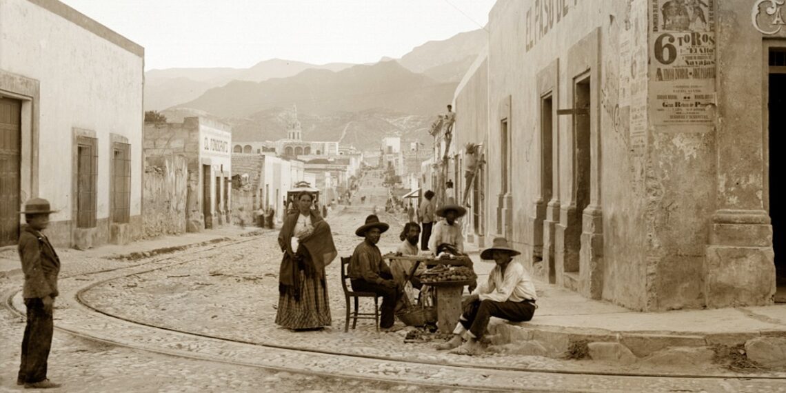 “Nuevas Voces en la Historia” rescata relatos olvidados de Nuevo León