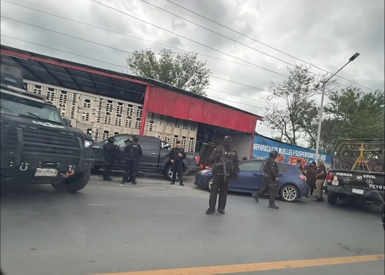 Detienen a presuntos implicados en extorsión en Linares