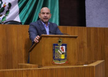 José Luis Santos exige reparación urgente de carreteras dañadas por lluvias