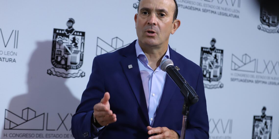 Exigen fincar responsabilidades por accidente en Línea 6 del Metro en Nuevo León