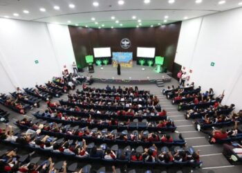 Poder Judicial fomenta legalidad y mediación en primaria