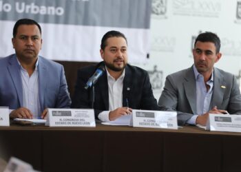 Miguel Lechuga encabeza análisis de Ley de Pavimentos en Congreso local