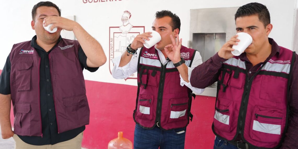 Manuel Guerra instala tercer punto de agua gratuita en Villas de Álcali