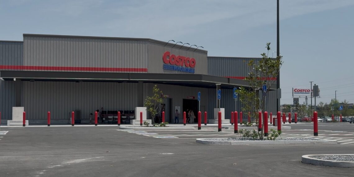 Se inaugura el Costco de Escobedo; Será el más grande de América Latina