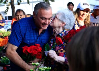 Guadalupe festeja a las madres con espectáculo musical