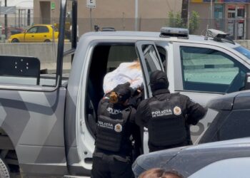 Detienen a presunta defraudadora; sería madre de funcionario de Allende