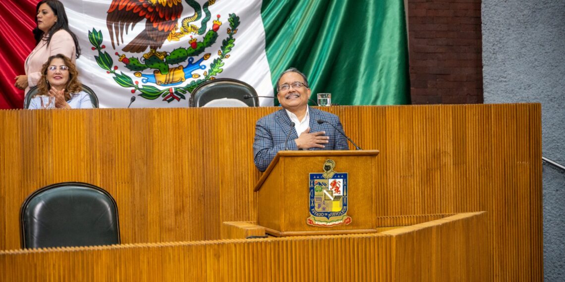 Congreso de Nuevo León inmortaliza legado de Mariano Escobedo en el Muro de Honor